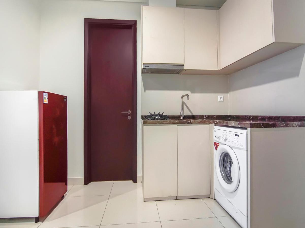 RedDoorz Apartment @ Puri Mansion Jakarta Exterior foto